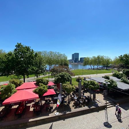 Hotel Drei Kronen Keulen Buitenkant foto